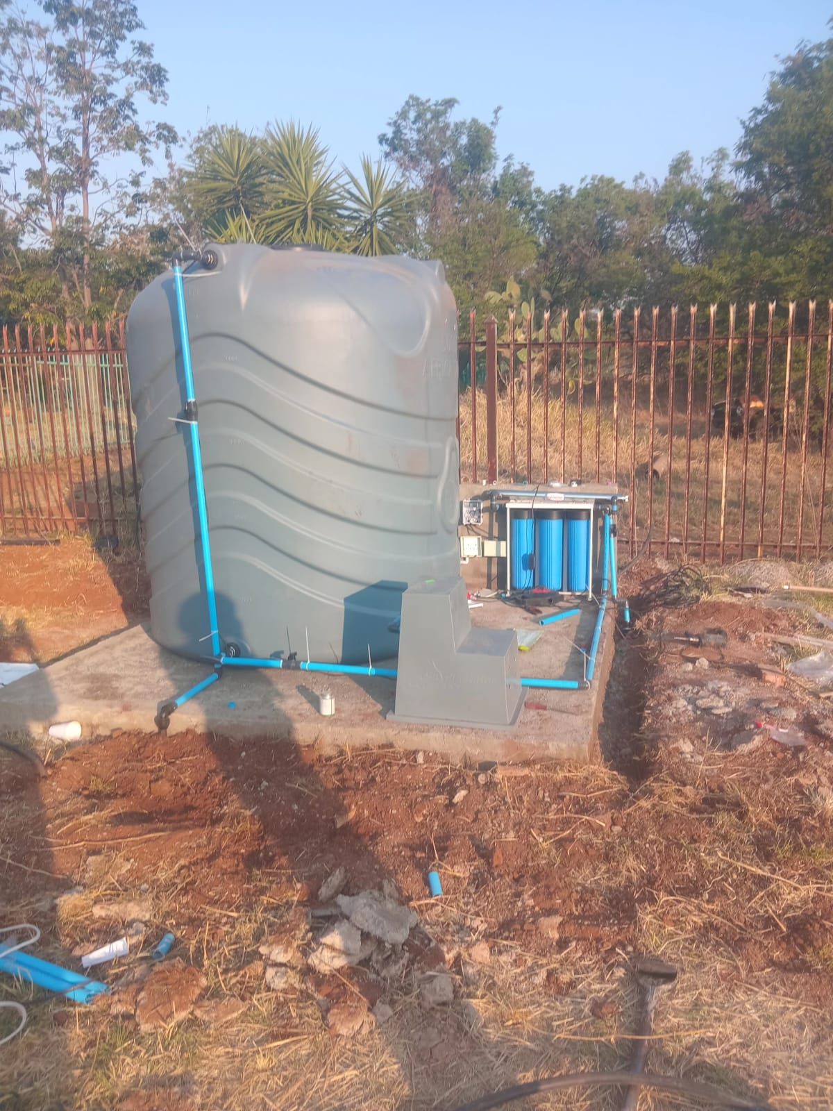 Completed water tank and filtration installation
